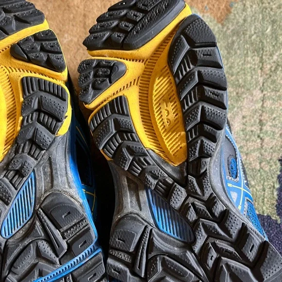 Asics Blue and Yellow Athletic Shoes Lightweight Breathable Design - Picture 11 of 16